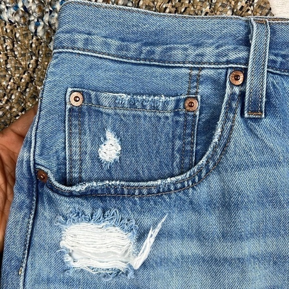 LEVI'S 501 Distressed Destroy Cut-off Jean Shorts Size 31 Button Fly Front Blue - Picture 5 of 17